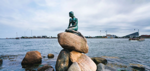 kopenhagen-sehenswuerdigkeit-kleine-meerjungfrau.webp